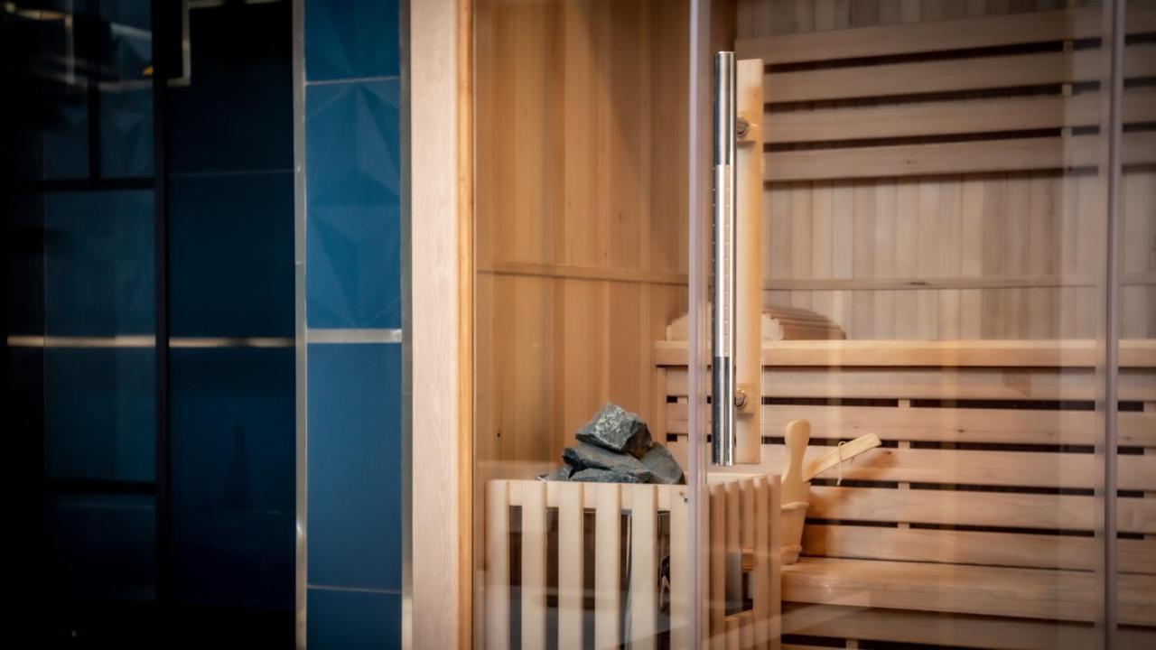 L'Ecrin Champenois - Suite Avec Balneo Et Sauna Prives 香槟沙隆 外观 照片